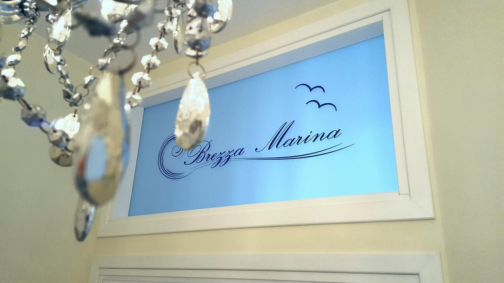 Brezza Marina Luxury Rooms Кальяри Экстерьер фото